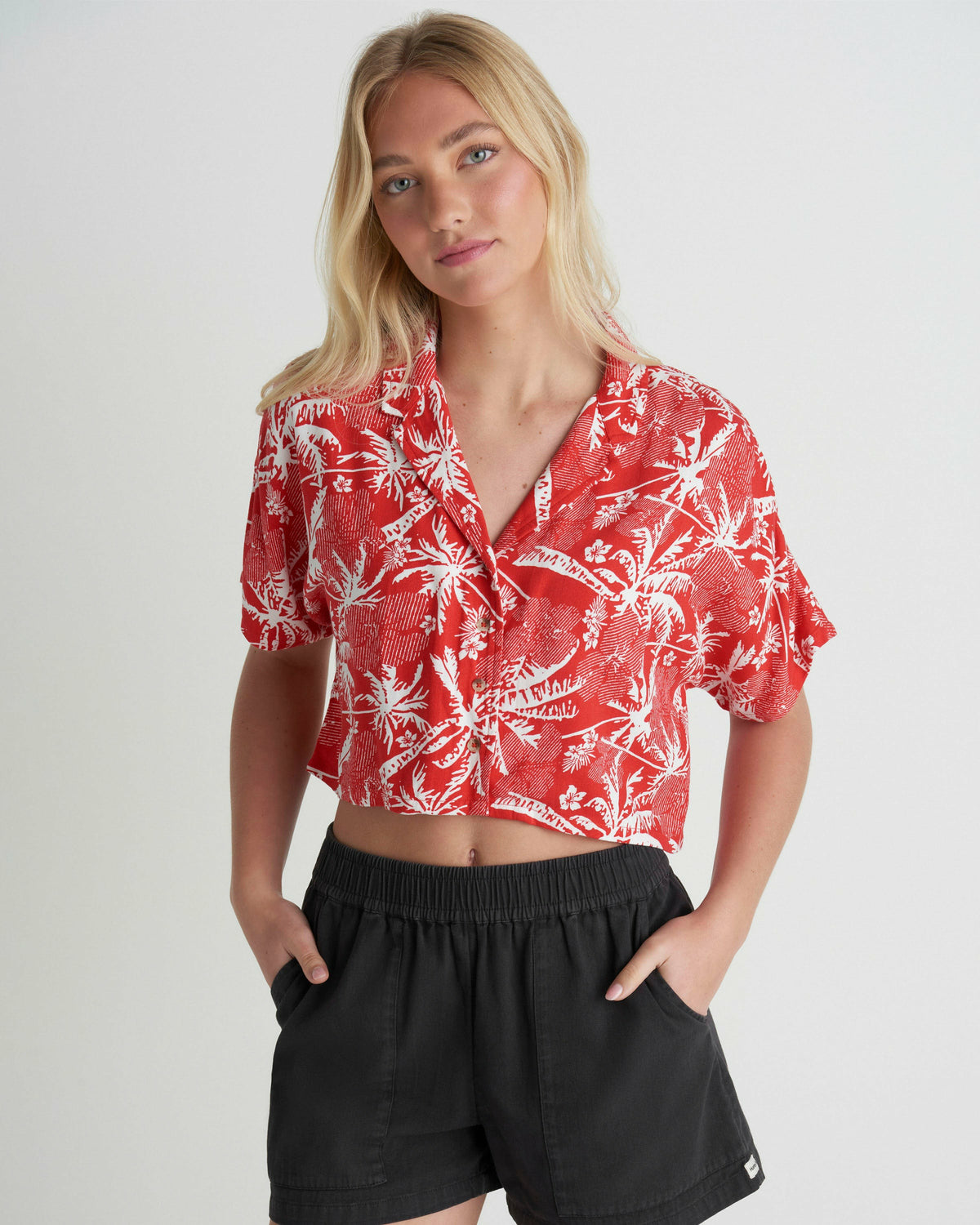 Hurley Womens Getaway Short Sleeve
