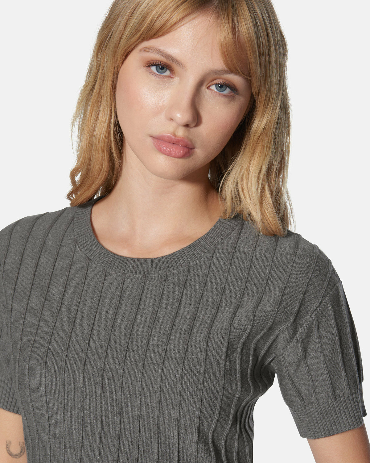 Hurley Womens Daylight Short Sleeve Sweater Top