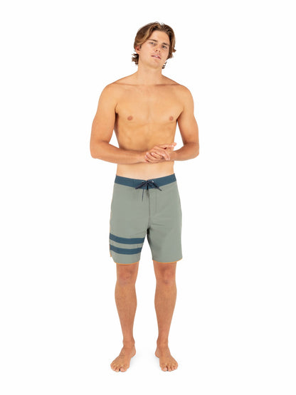 Hurley Mens Phantom Eco Block Party Solid 18"